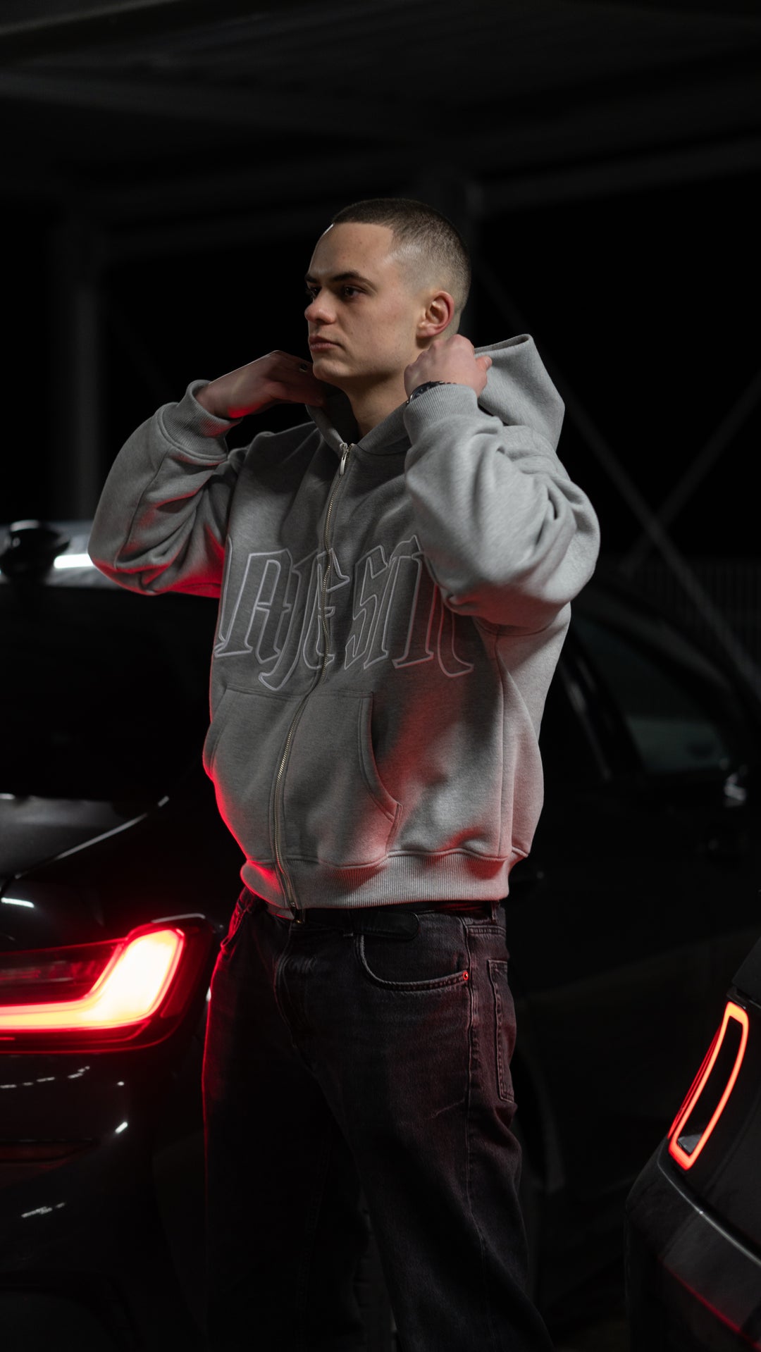 Majestic Zip Hoodie - grey